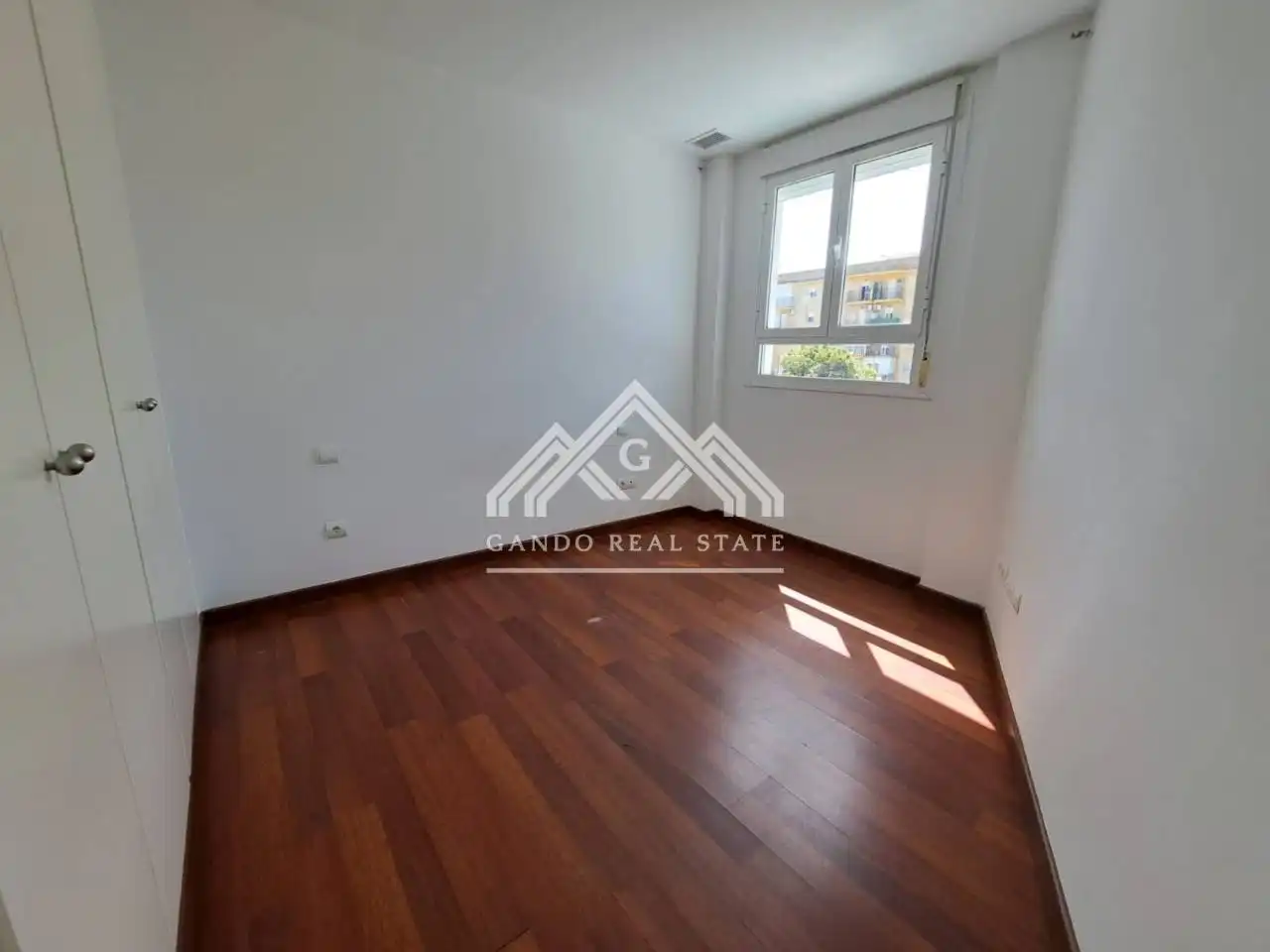 Bedroom of Duplexes for sale in Dos Hermanas  with Air Conditioner, Parquet flooring and Terrace