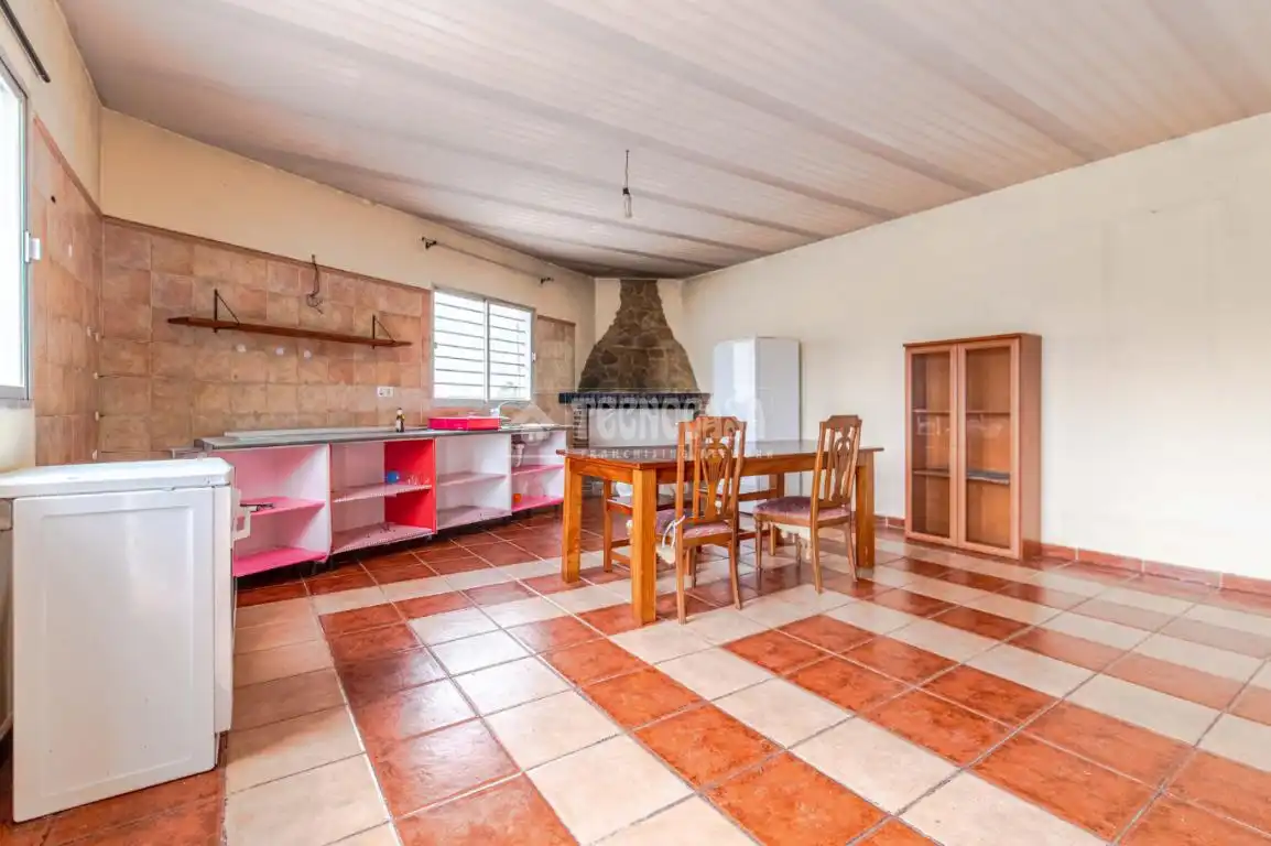 Cuina de Finca rústica en venda en Motril amb Terrassa