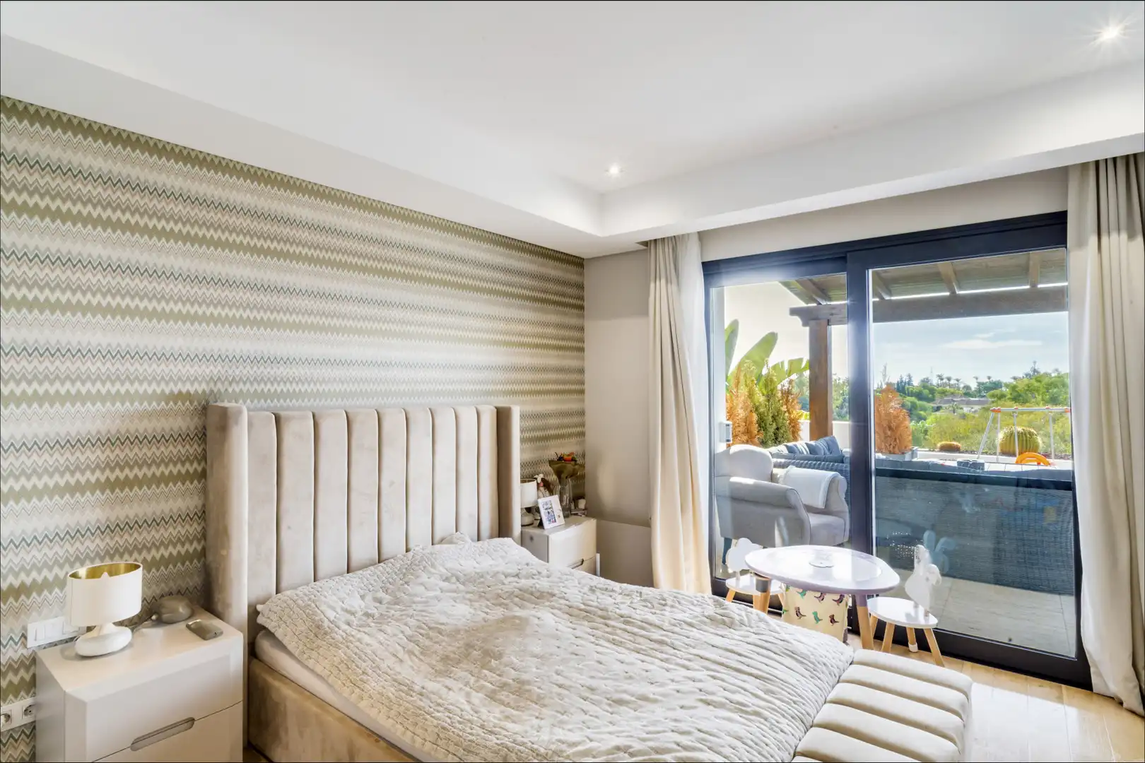 Casa con piscina en venta en Milla de Oro, imagen 34
