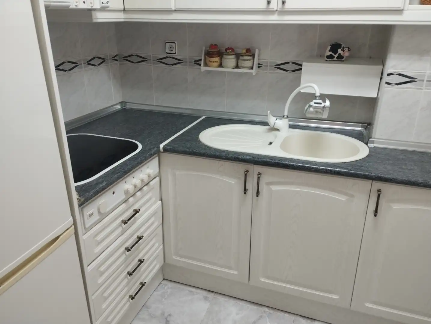 Küche von Wohnung zum Verkauf in Zaragoza mit Heizung, Terrasse und Möbliert