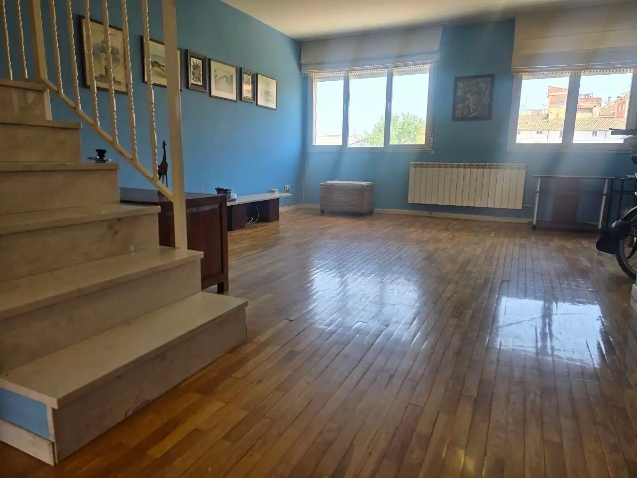 Dúplex en venta en Villamediana de Iregua con Calefacción, Terraza y Piscina comunitaria