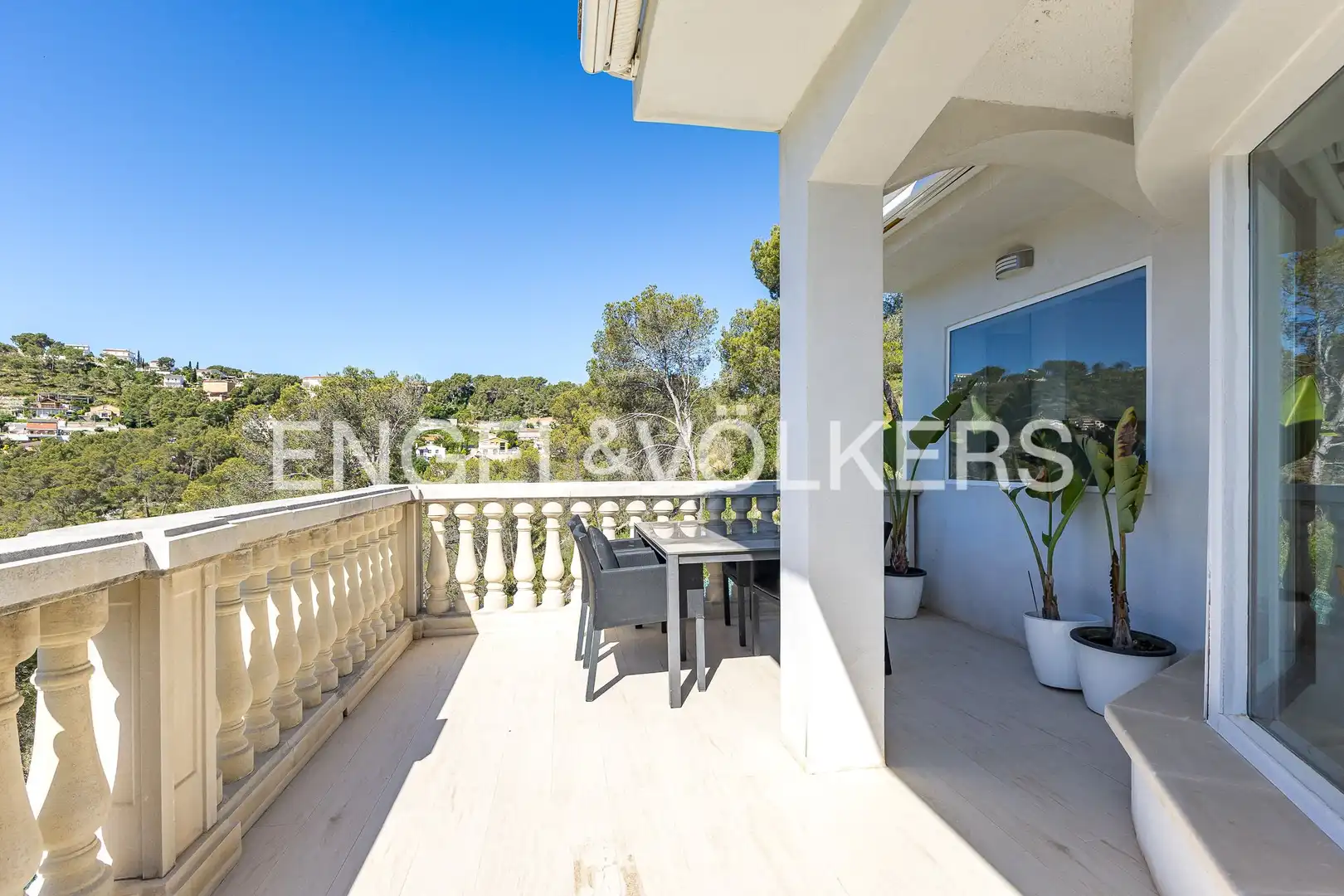 Terrassa de Casa o xalet en venda en Sant Pere de Ribes amb Aire condicionat, Calefacció i Jardí privat