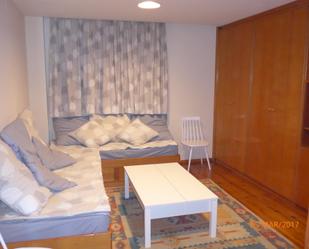 Bedroom of Flat to rent in Benidorm