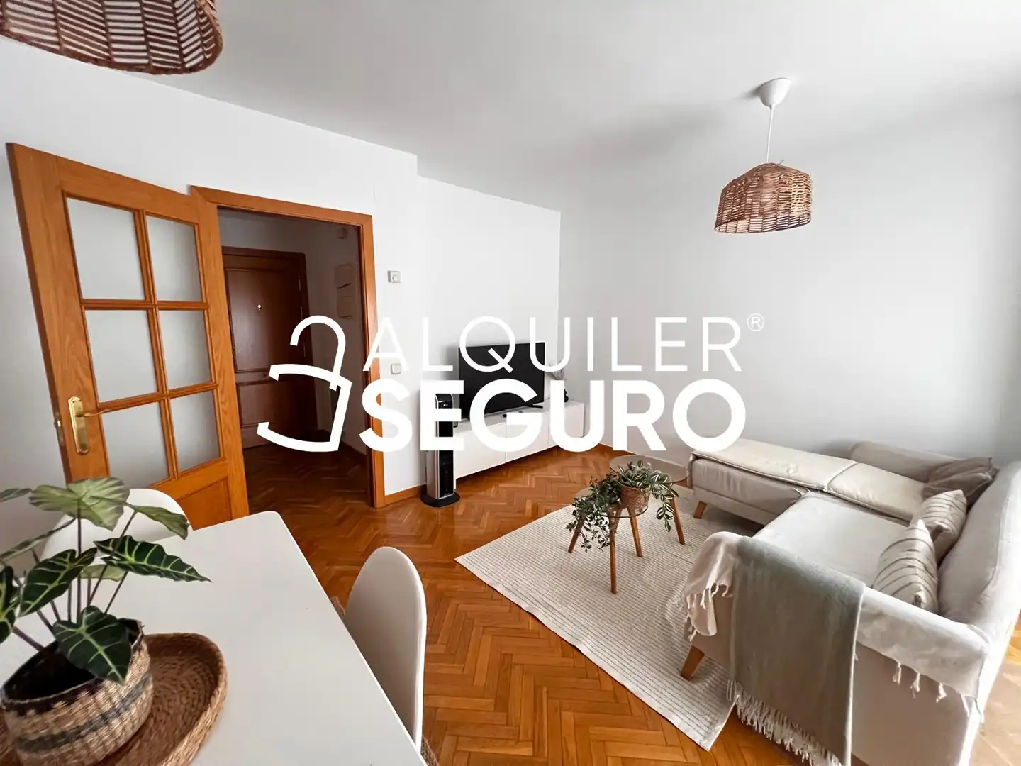 Sala de estar de Piso de alquiler en Madrid con Calefacción, Trastero y Amueblado