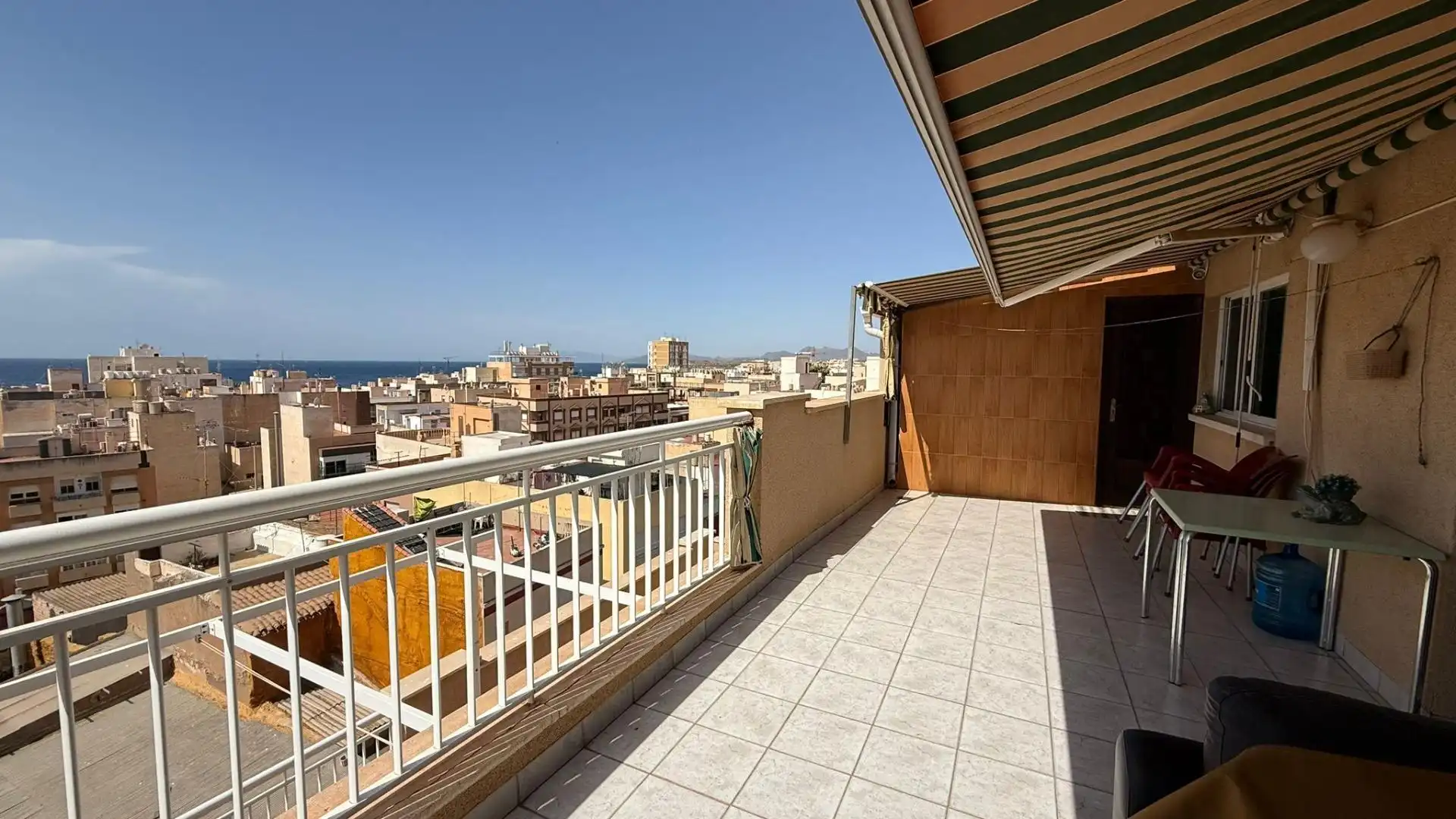 Terraza de Piso de alquiler en Águilas con Aire acondicionado, Terraza y Trastero