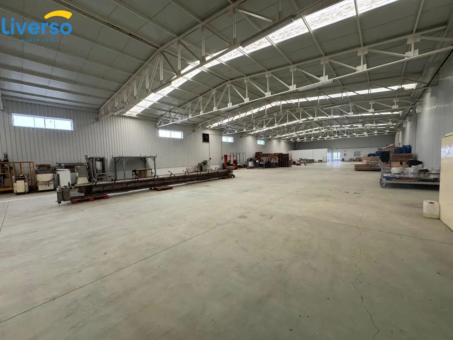 Nave industrial en venta en La Sequera de Haza 