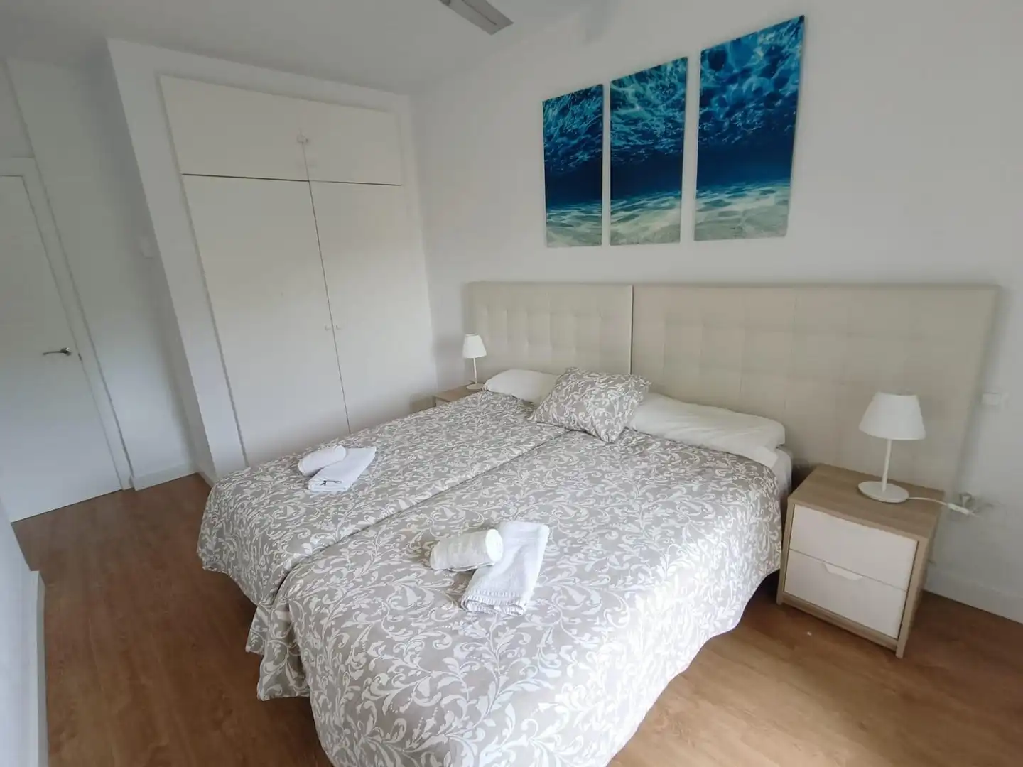 Dormitori de Apartament en venda en Benalmádena amb Aire condicionat, Jardí privat i Terrassa