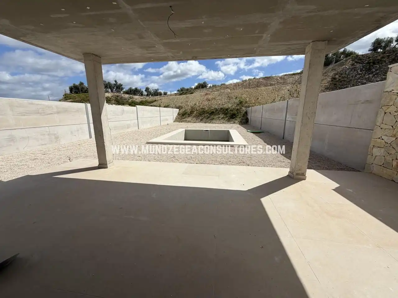 Casa o chalet en venta en Lucena con Jardín privado, Terraza y Piscina
