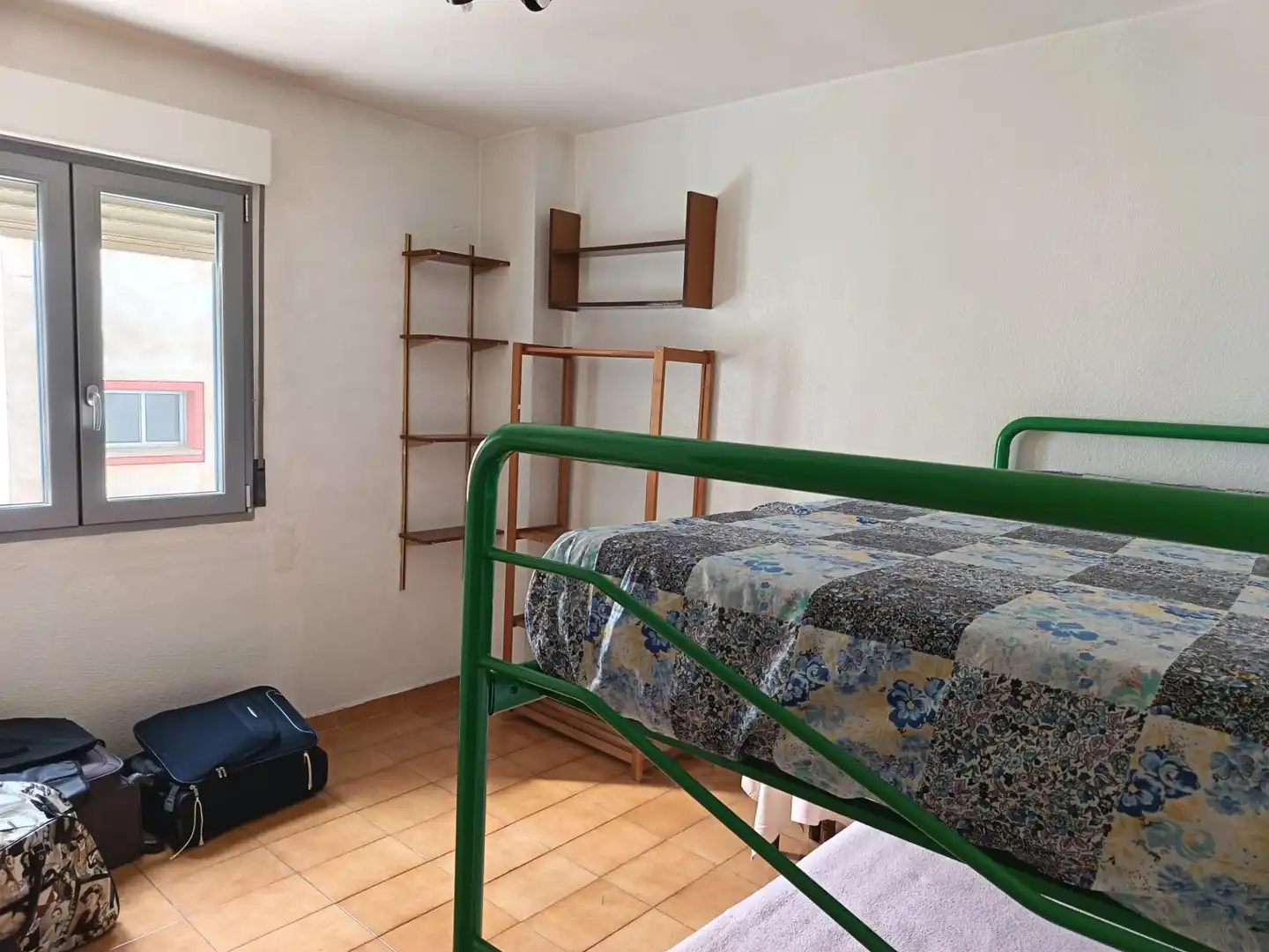 Habitación de Piso en venta en Alicante / Alacant con Aire acondicionado, Trastero y Balcón