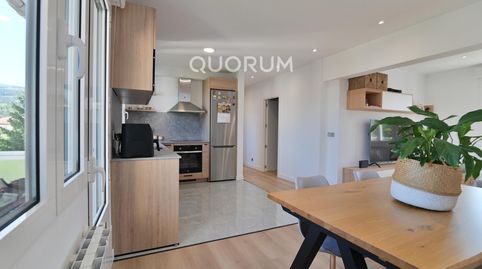 Foto 4 de Piso en venta en Galdakao, Bizkaia