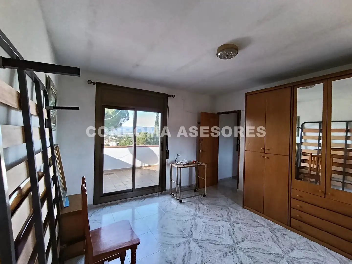 Casa amb terrassa en venda a Montbarbat, imagen 28