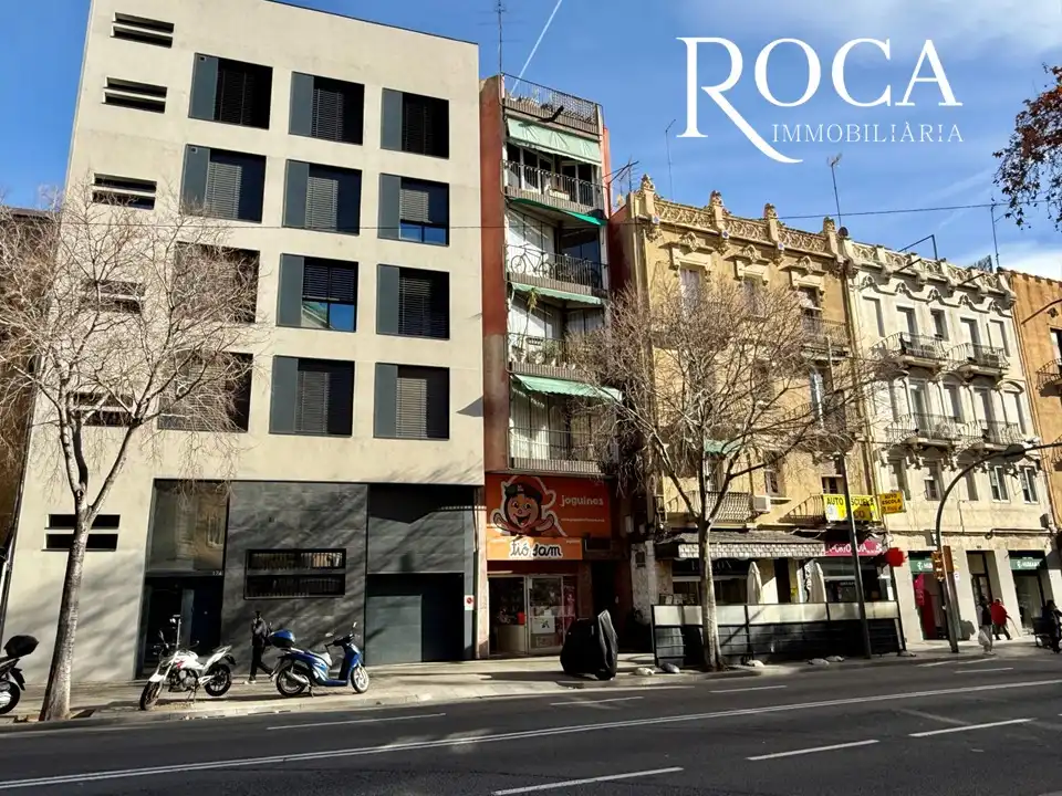 Vista exterior de Local en venta en Barcelona con Aire acondicionado y Parquet