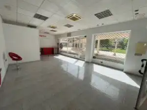 Gewerbefläche zum Verkauf in Calle Alonso de Ojeda, imagen 3