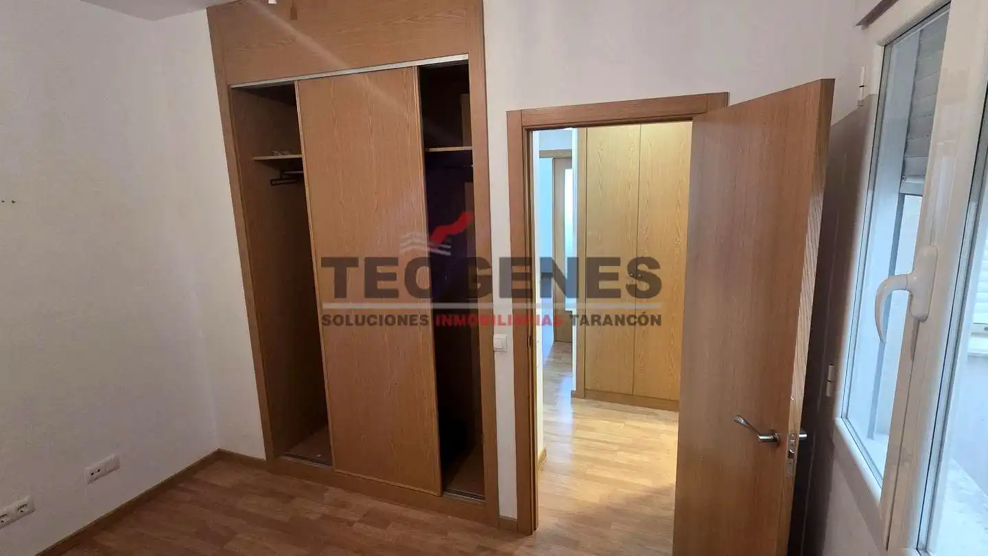 Habitación de Planta baja en venta en Tarancón con Trastero