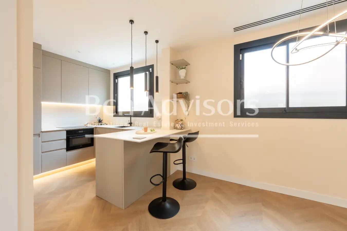 Kitchen of Flat for sale in Barcelona  with Air Conditioner, Heating and Parquet flooring