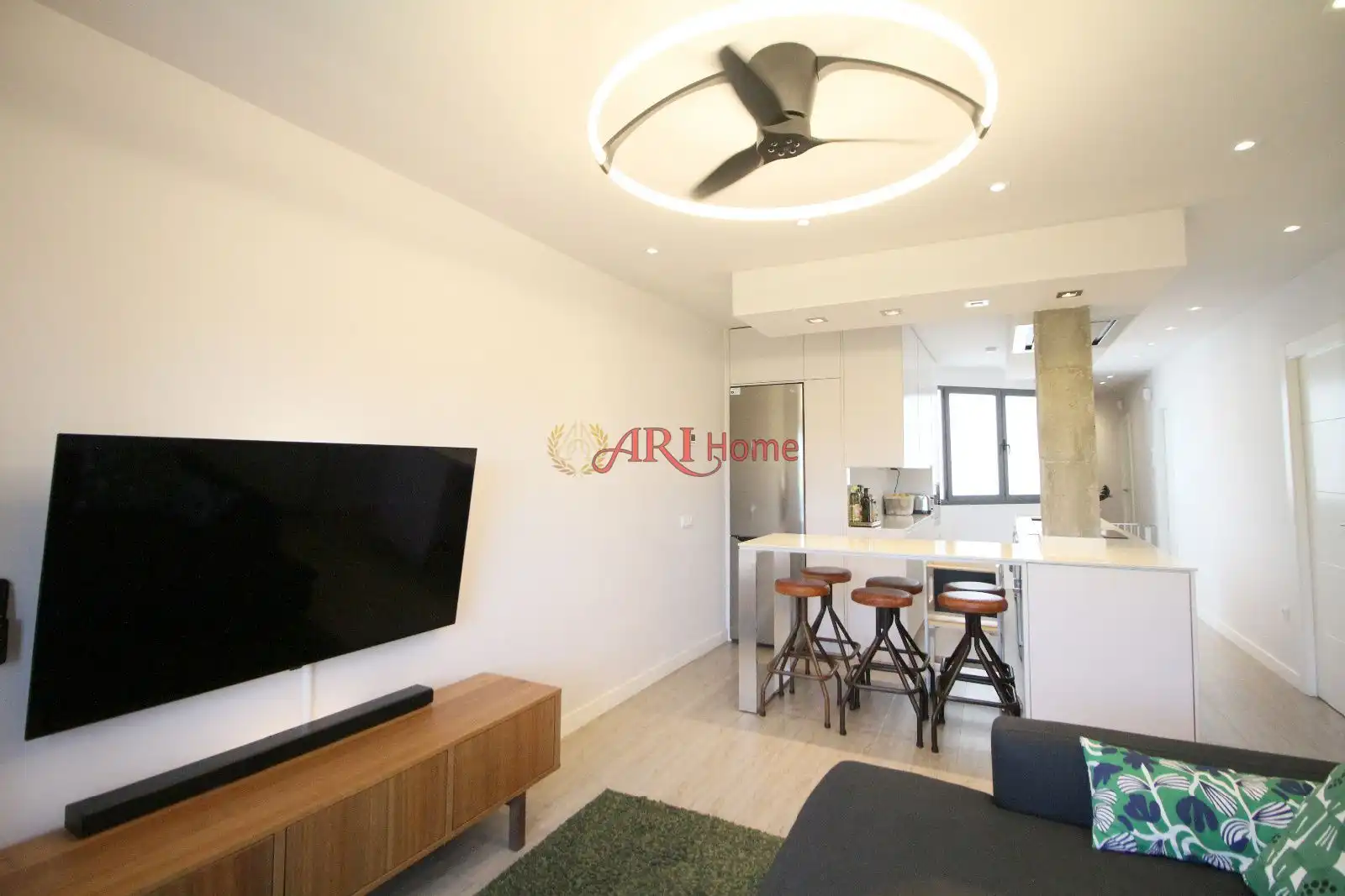 Sala d'estar de Pis en venda en Madrid amb Aire condicionat, Calefacció i Terrassa