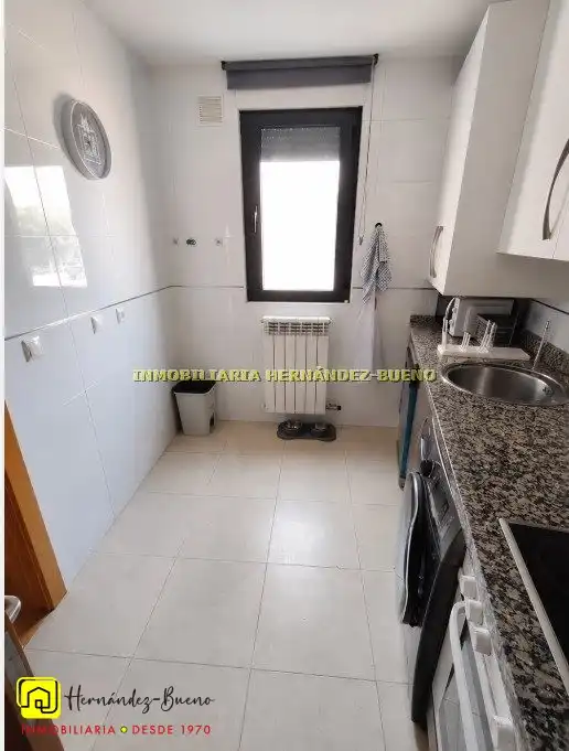 Piso en venta en Moriscos con Calefacción y Terraza