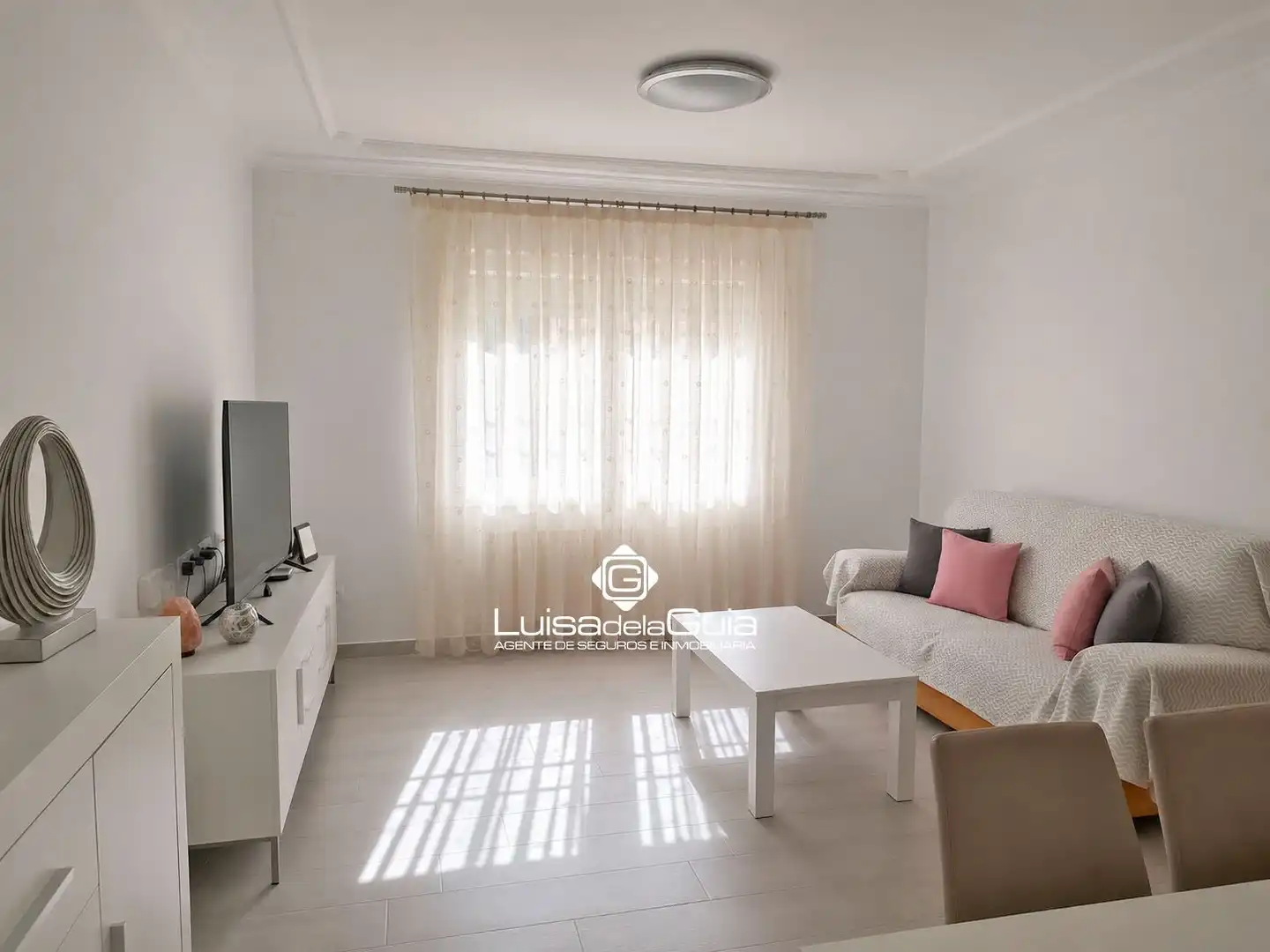 Living room of Houses for sale in Campo de Criptana  with Air Conditioner and Heating
