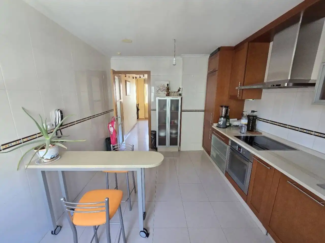 Cocina de Piso en venta en Lugo con Calefacción, Trastero y Alarma