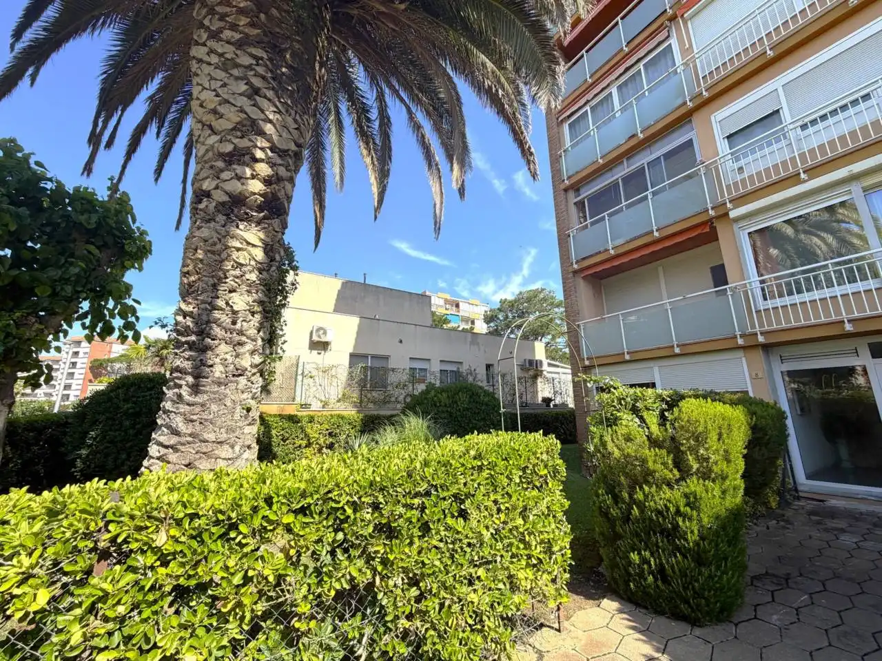 Außenansicht von Wohnungen zum Verkauf in Castell d'Aro, Platja d'Aro i s'Agaró mit Balkon und Alarm