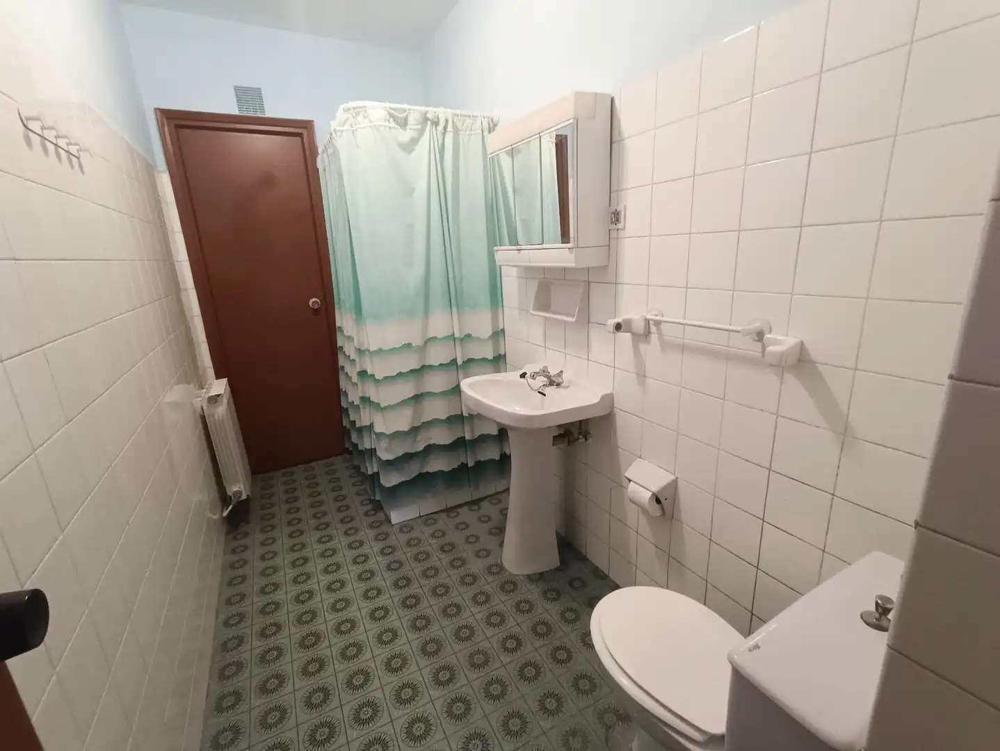Badezimmer von Wohnung zur Miete in Eskoriatza mit Heizung und Möbliert