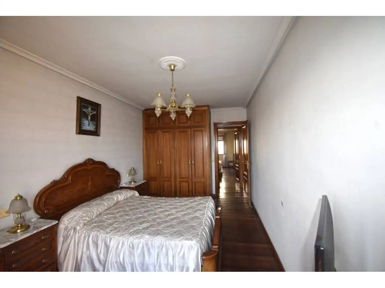 Habitación de Piso en venta en León Capital  con Calefacción, Parquet y Terraza