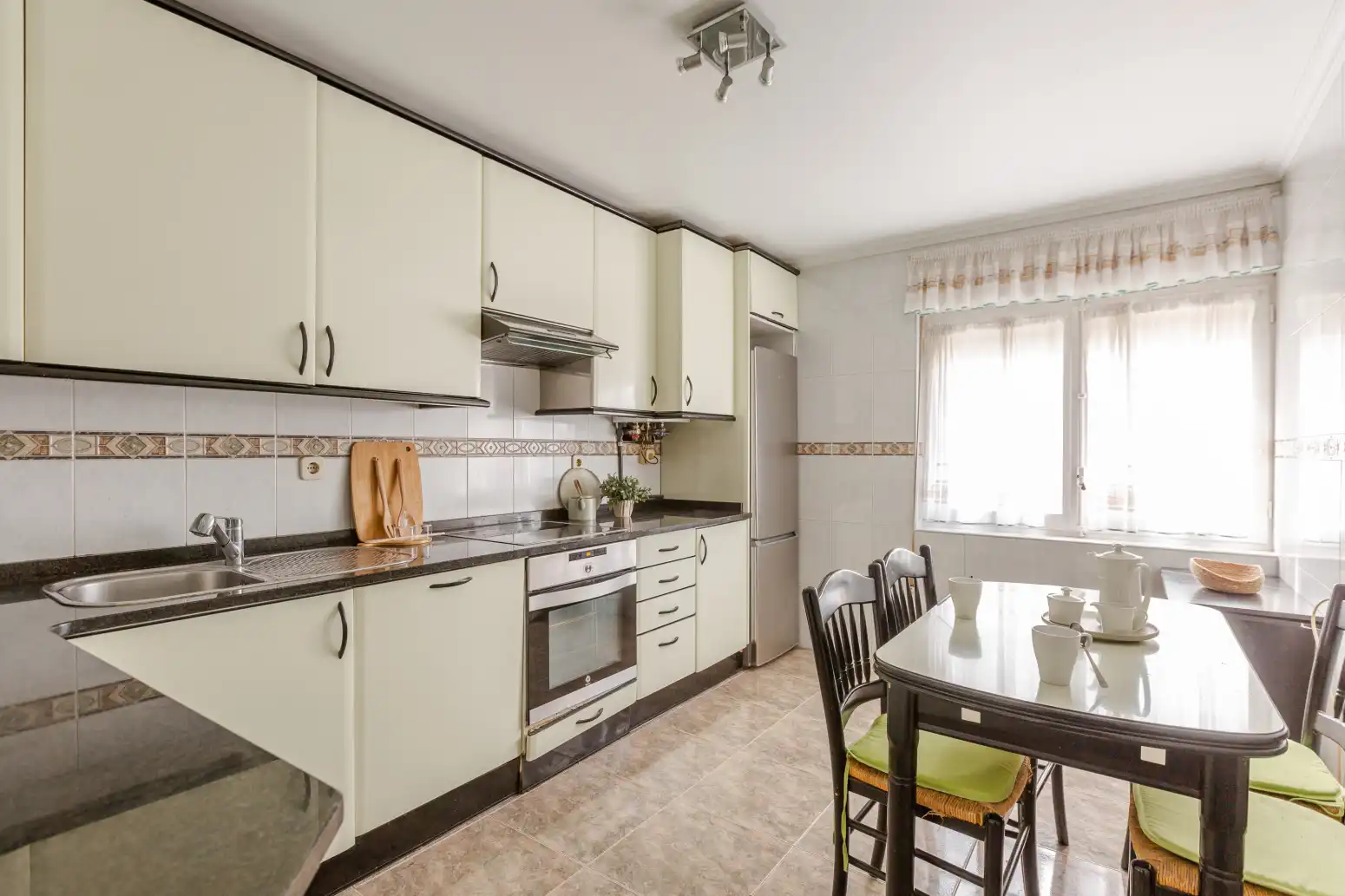 Cocina de Piso en venta en Altsasu / Alsasua con Terraza y Trastero