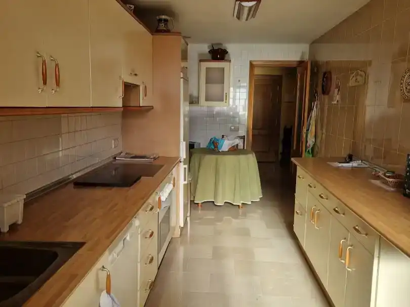 Kitchen of Flat for sale in Estepona  with Air Conditioner, Swimming Pool and Balcony