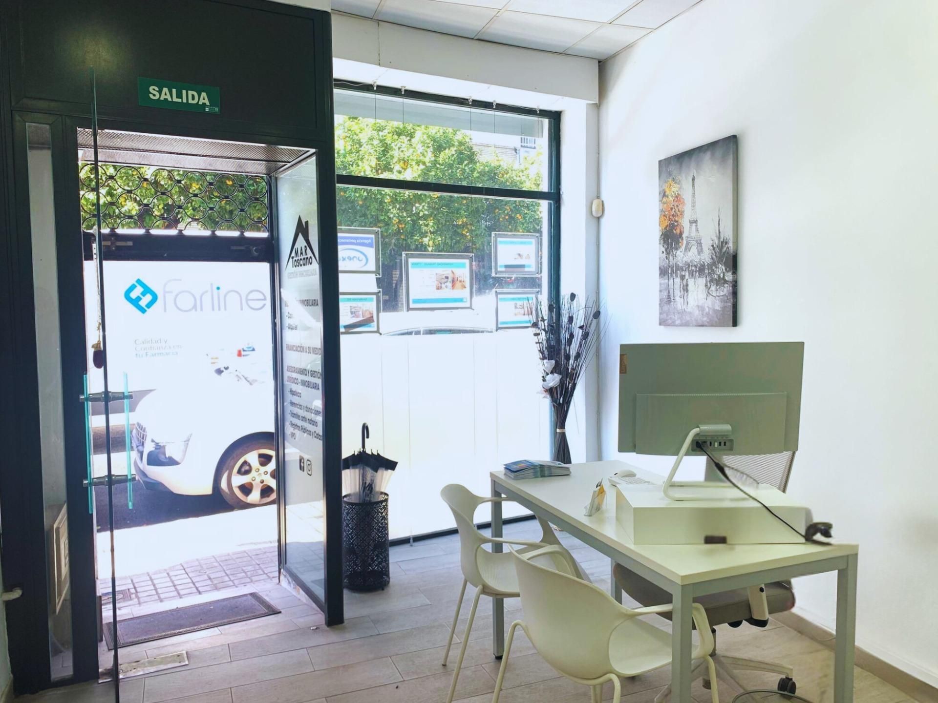 Premises to rent in  Sevilla Capital  with Air Conditioner