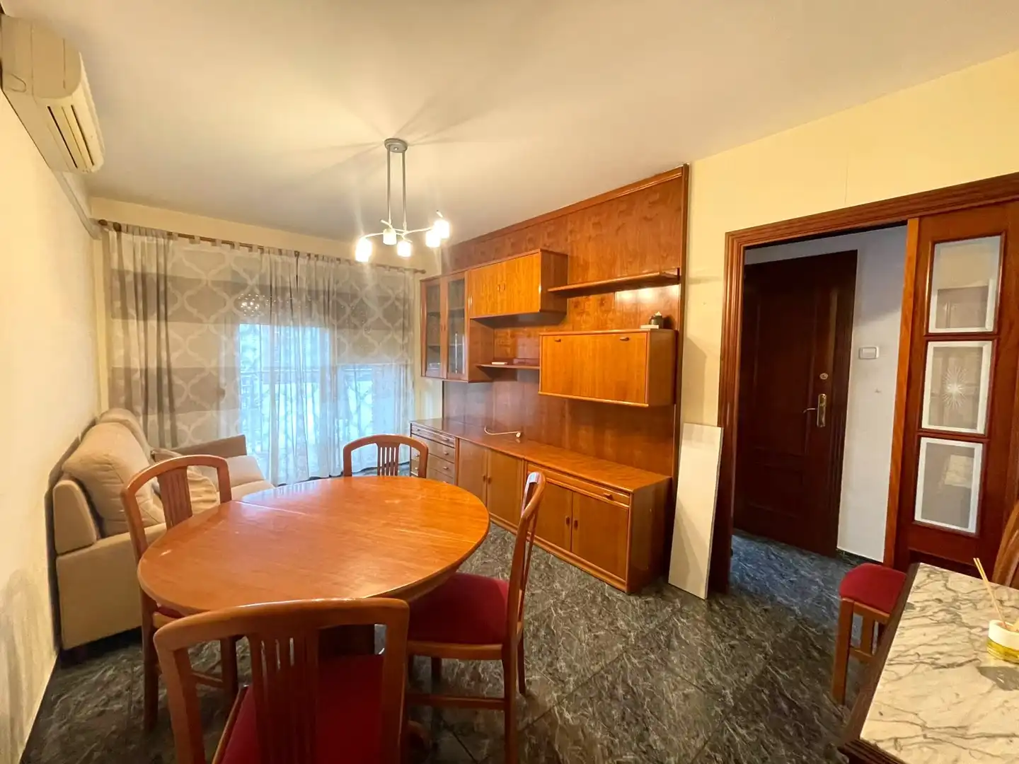 Comedor de Piso en venta en Centre - Sant Josep - Sanfeliu