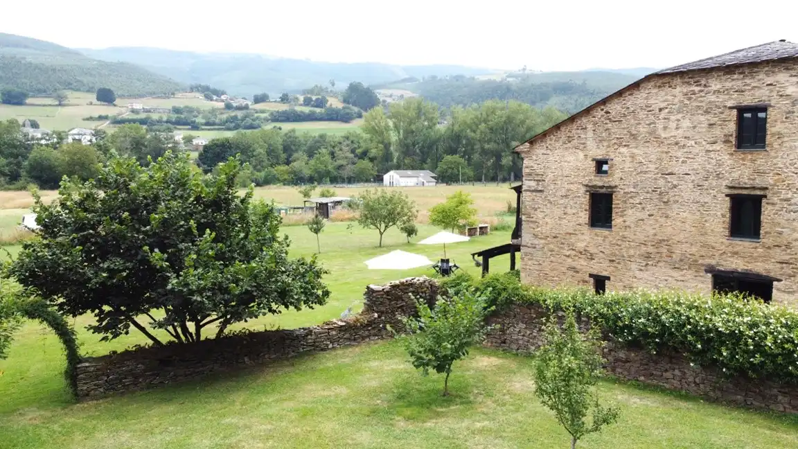 Jardín de Edificio en venta en San Tirso de Abres