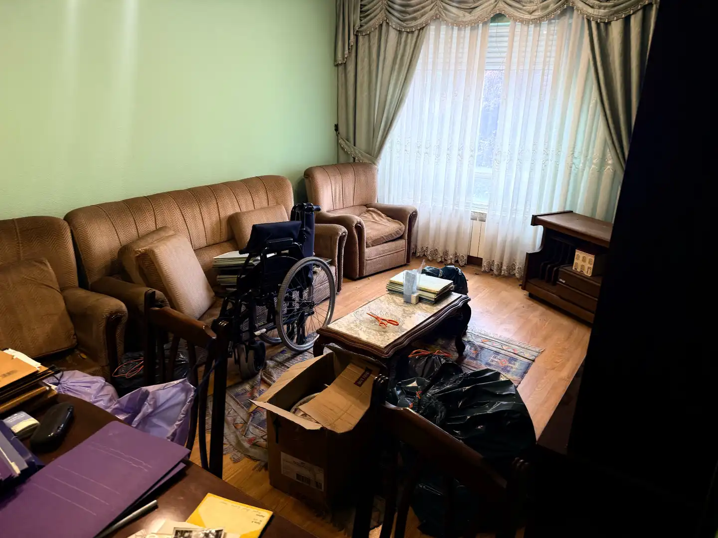 Living room of Flat for sale in León Capital   with Heating, Parquet flooring and Storage room