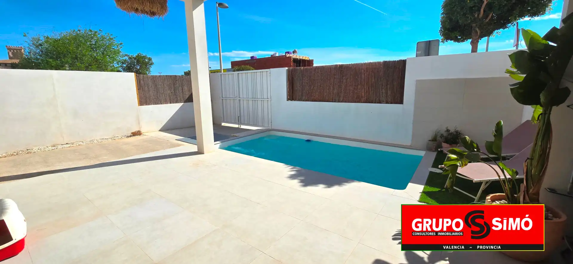 Reihenhaus mit Pool zum Verkauf in Calle Francesc I