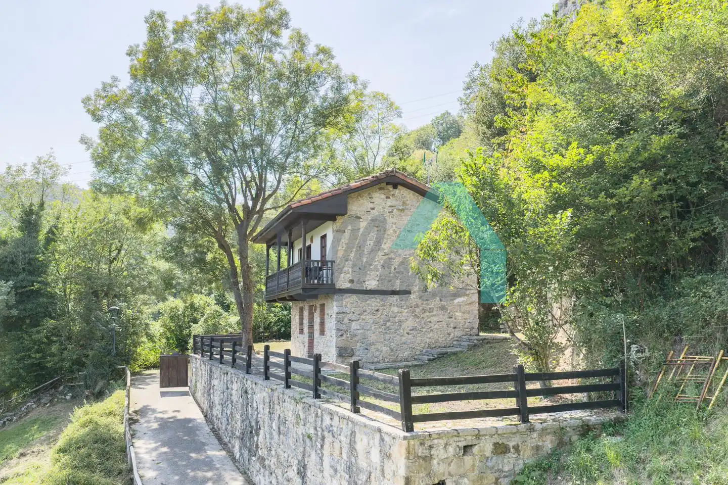 Vista exterior de Casa o chalet en venta en Morcín con Jardín privado, Terraza y Balcón