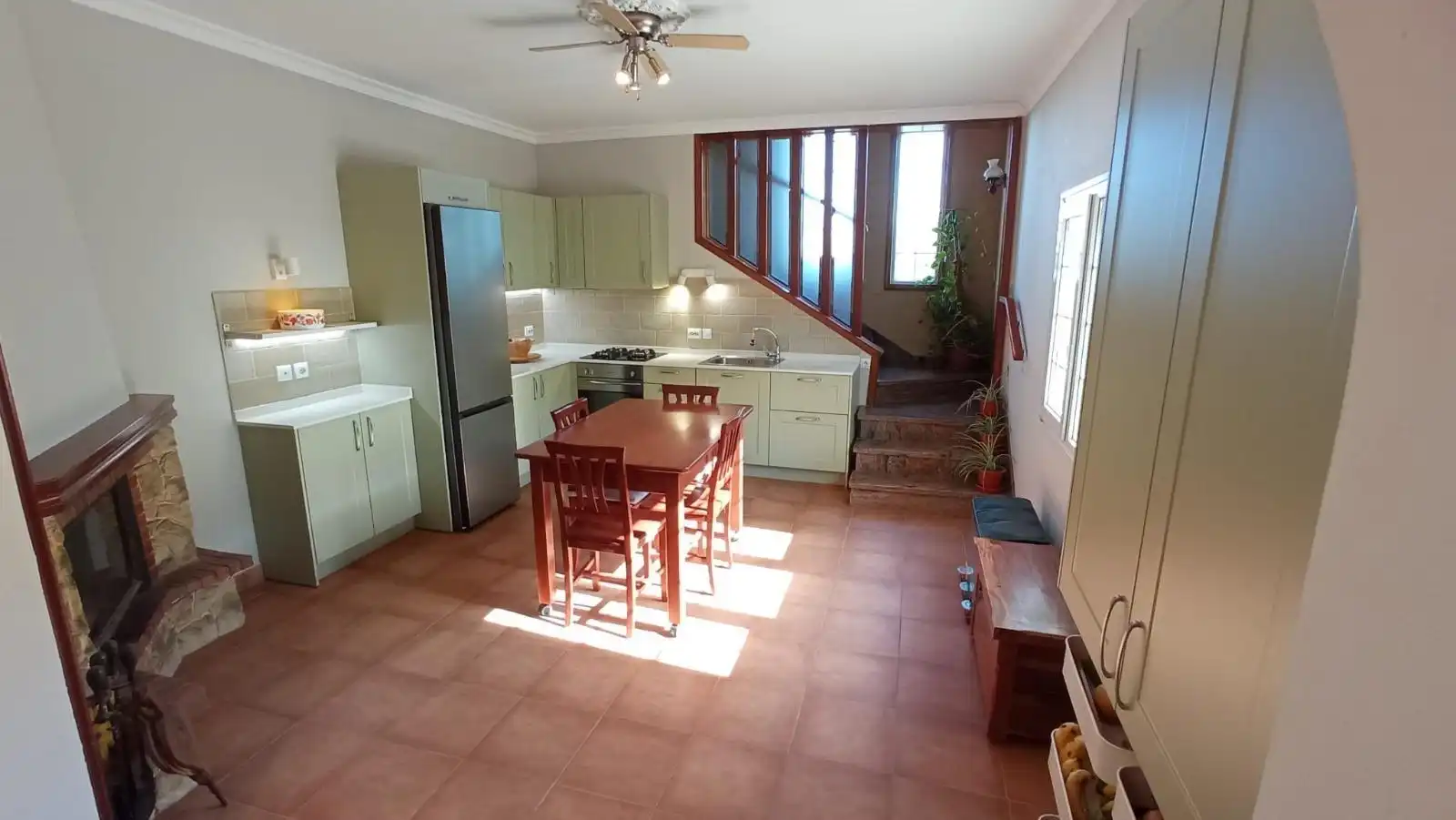 Cuina de Casa o xalet en venda en Santa Brígida amb Jardí privat, Terrassa i Traster