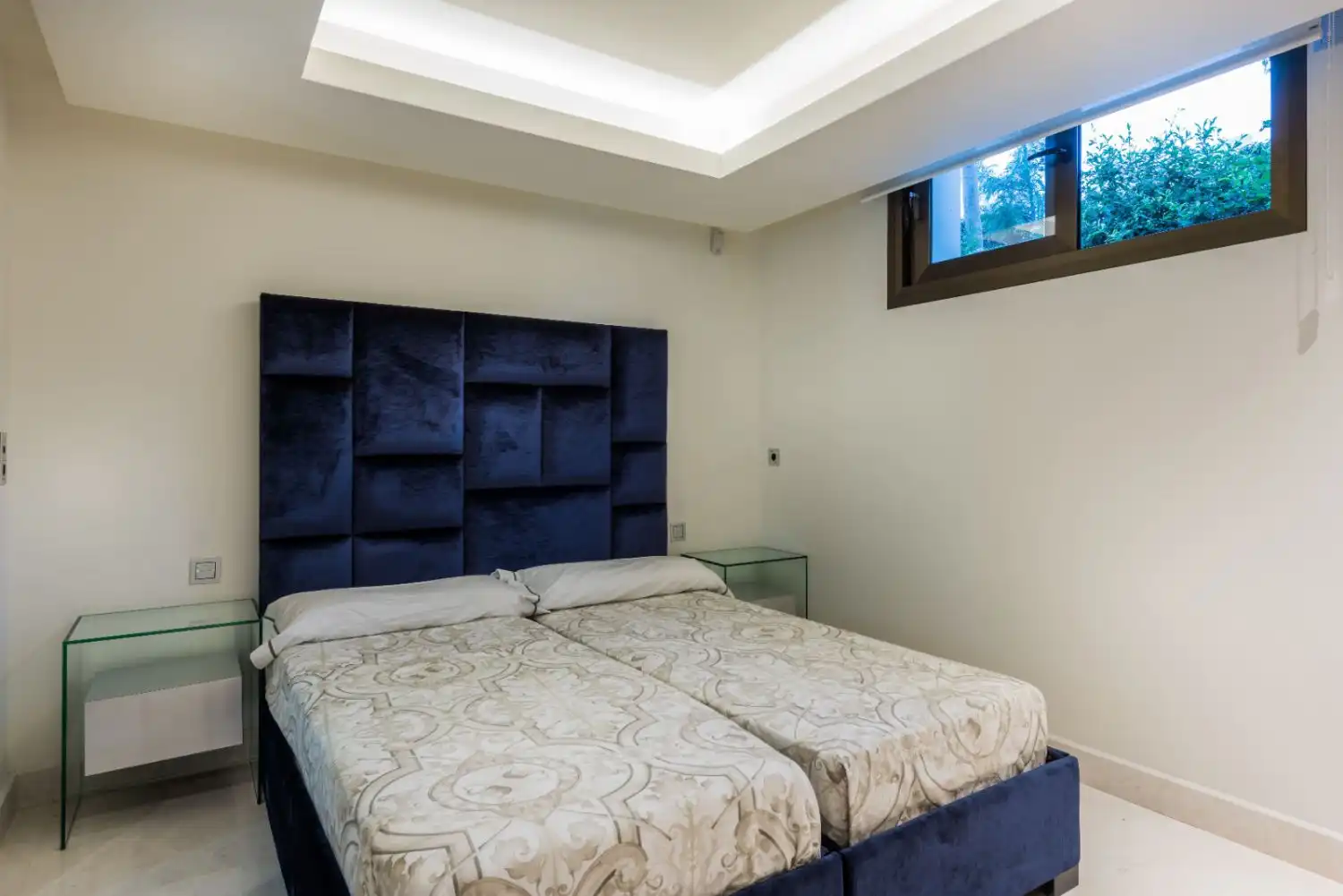 Habitación de Casa o chalet de alquiler en Marbella con Aire acondicionado, Calefacción y Terraza