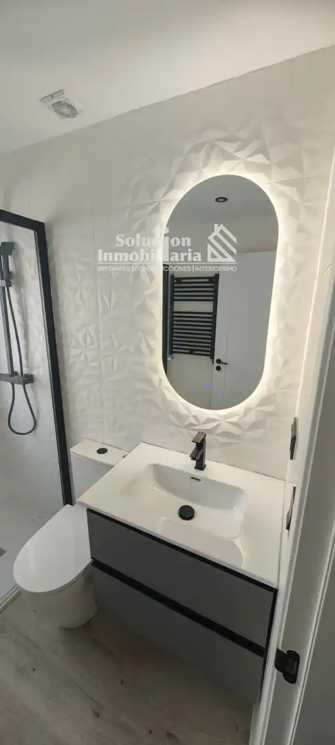 Baño de Piso en venta en Salamanca con Calefacción y Terraza