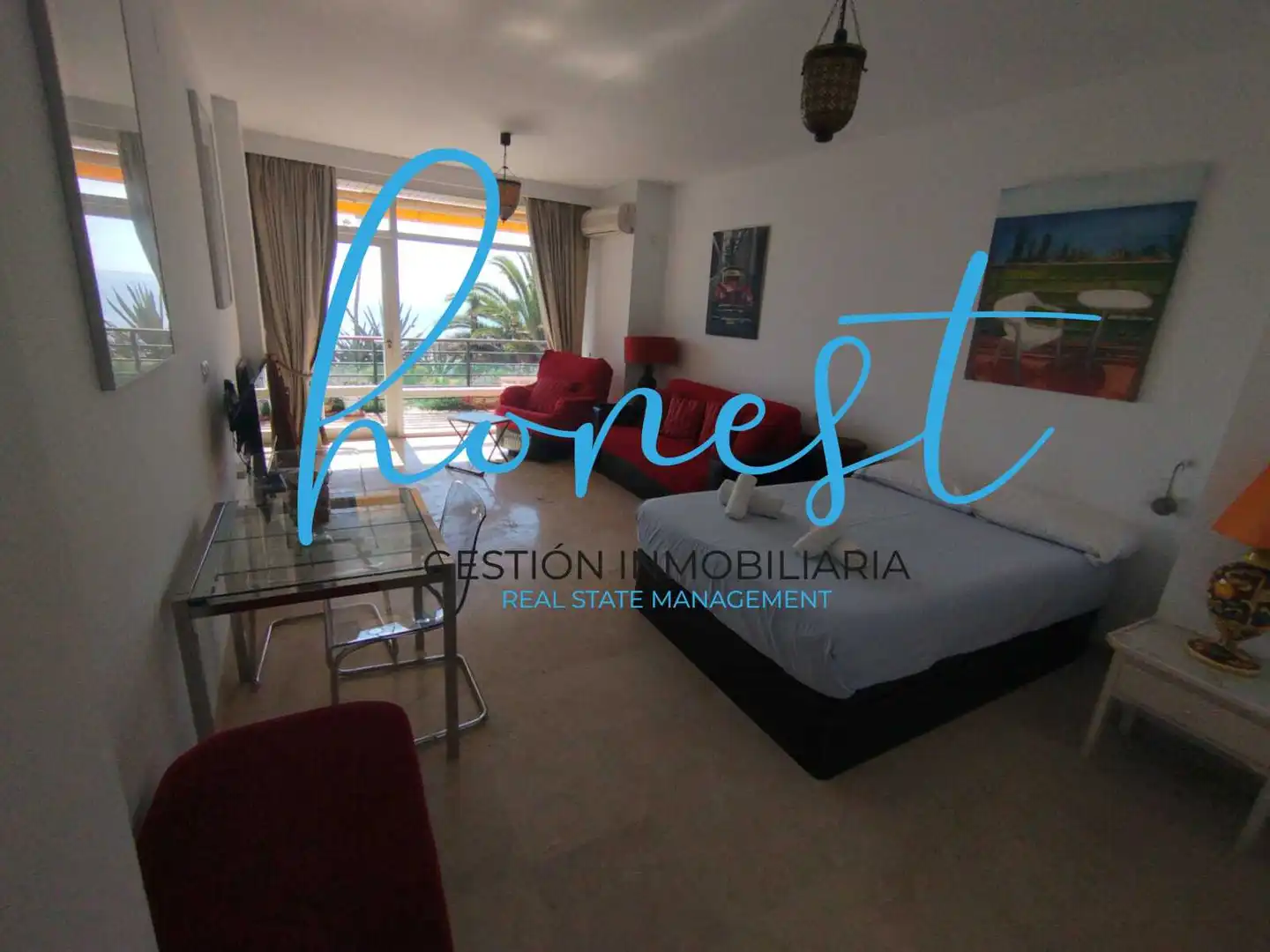 Außenansicht von Loft zum Verkauf in Torremolinos mit Klimaanlage, Terrasse und Möbliert