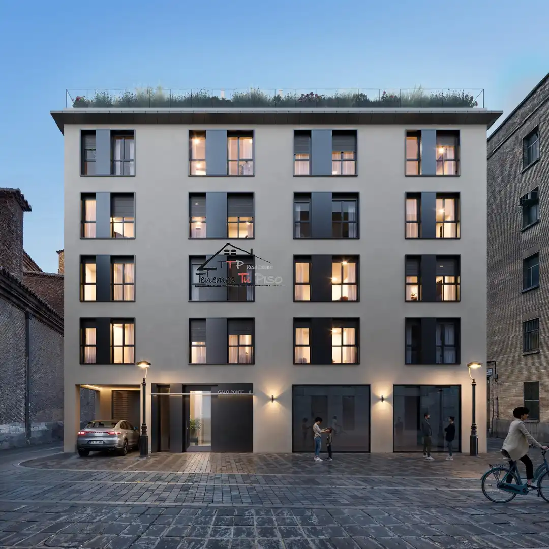 Vista exterior de Ático en venta en Zaragoza con Aire acondicionado, Calefacción y Terraza