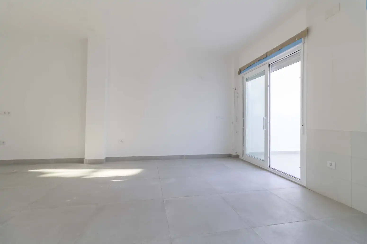 Casa adosada en venta en Salteras