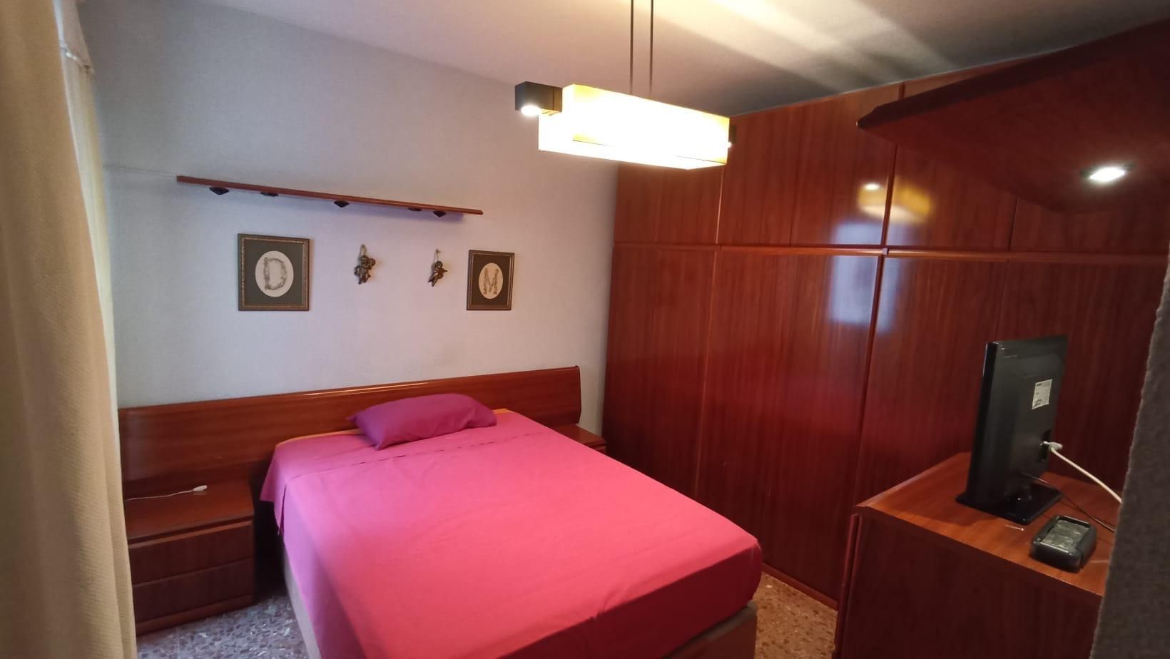 Dormitori de Pis en venda en  Córdoba Capital amb Aire condicionat, Moblat i Balcó