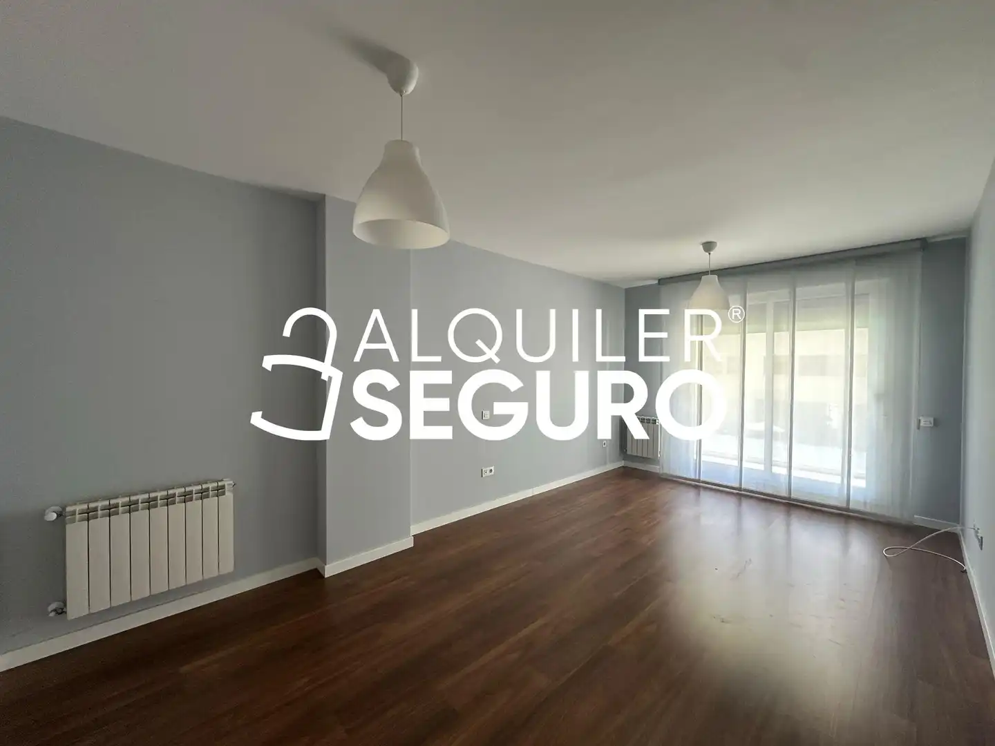 Habitación de Piso de alquiler en Madrid con Calefacción, Terraza y Trastero