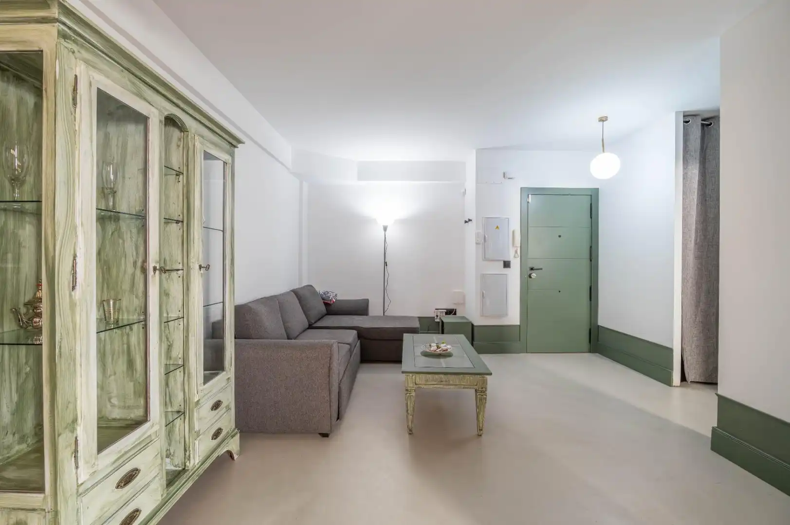 Sala d'estar de Apartament en venda en Granada amb Aire condicionat, Calefacció i Terrassa