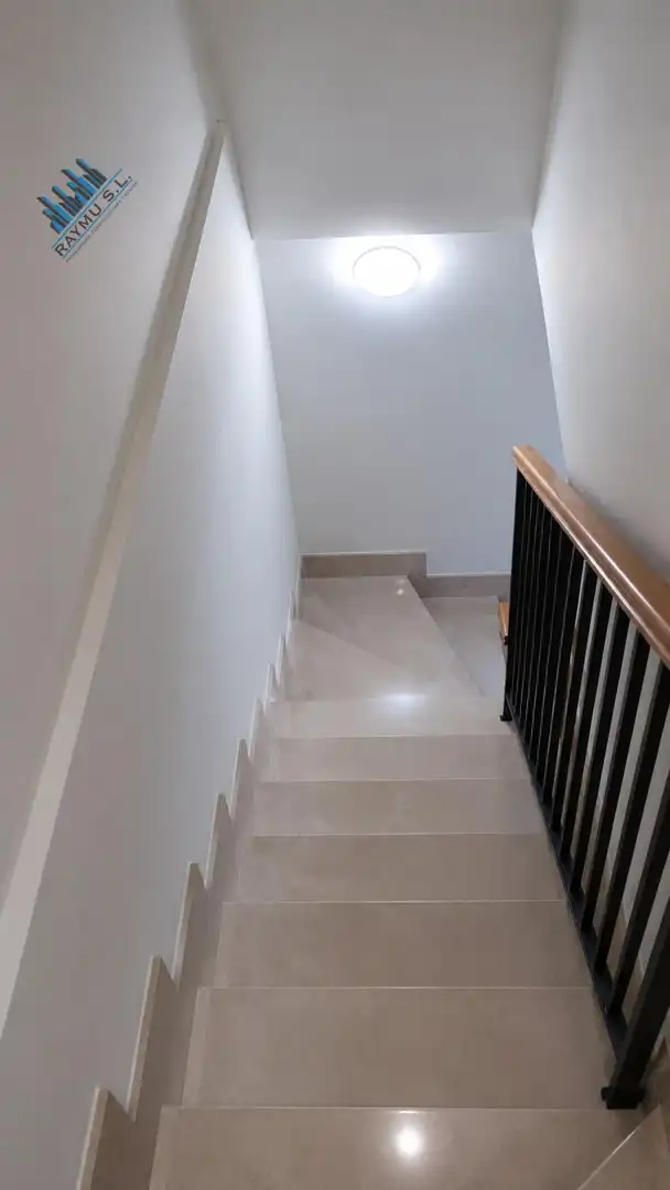 Maisonette zum Verkauf in Velilla de San Antonio mit Heizung