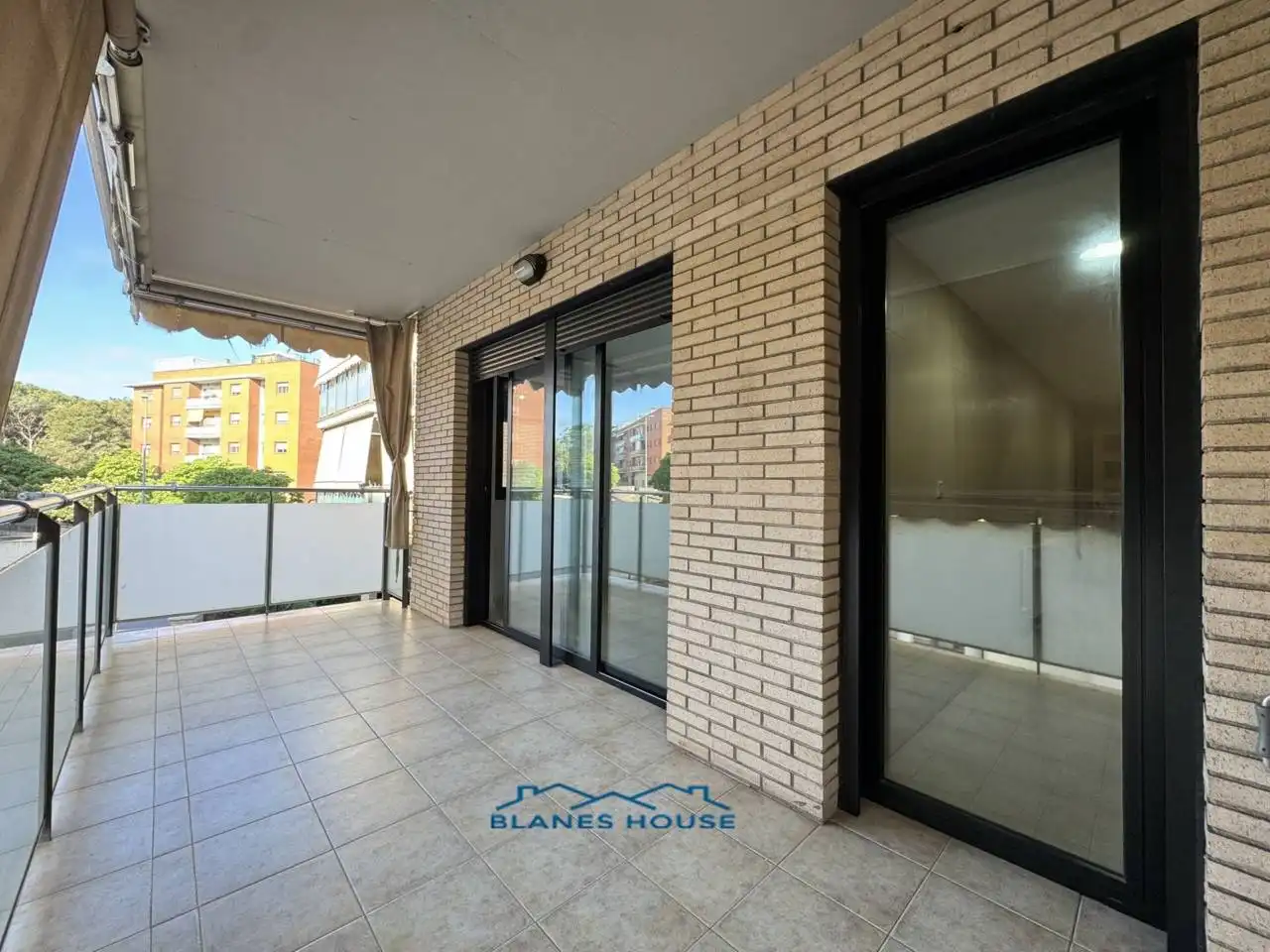 Terraza de Apartamento en venta en Blanes con Calefacción