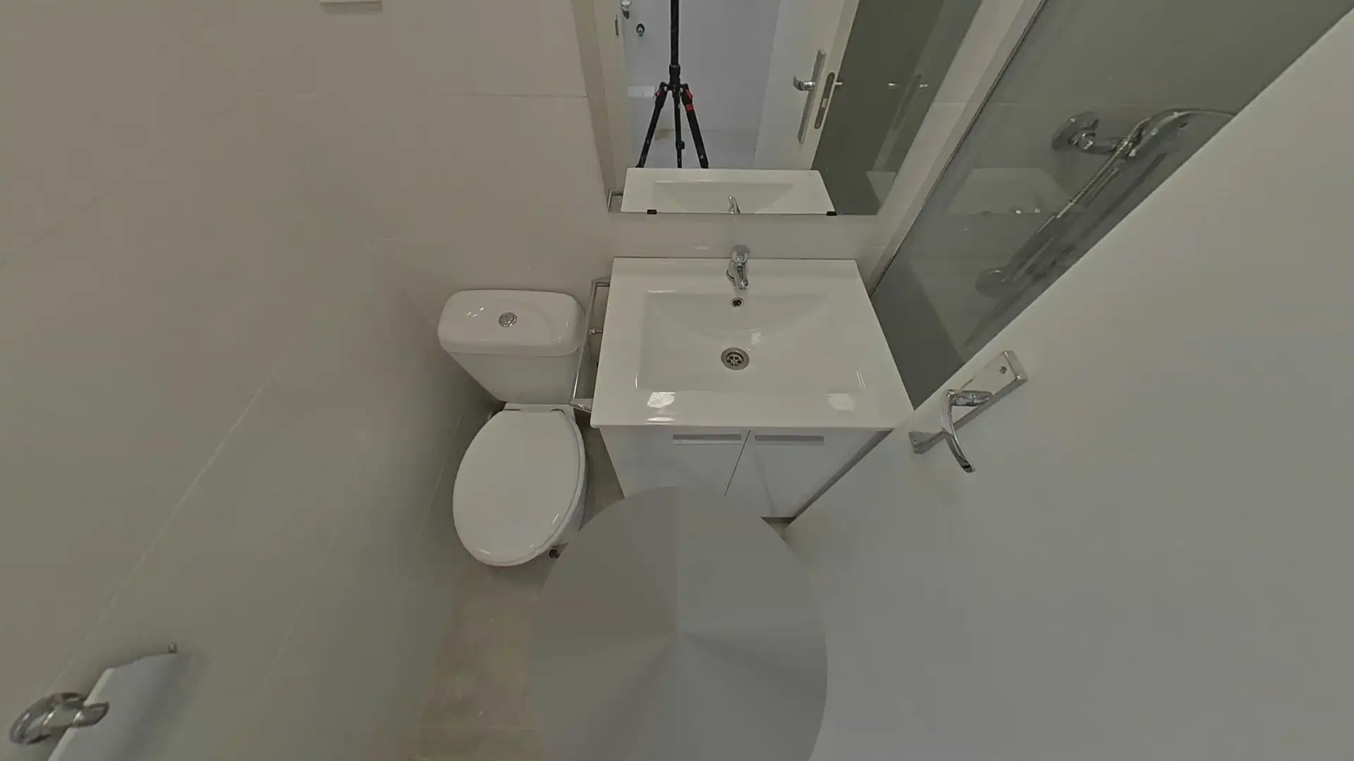 Baño de Piso en venta en L'Hospitalet de Llobregat con Parquet