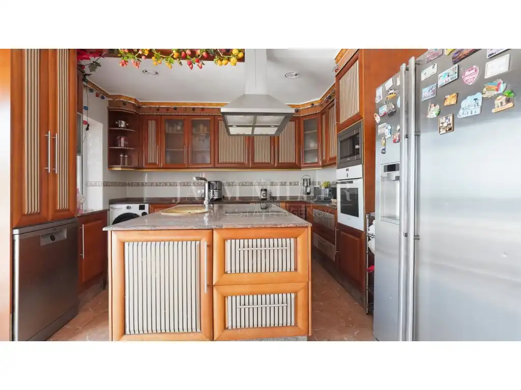 Kitchen of Houses for sale in La Huerta  