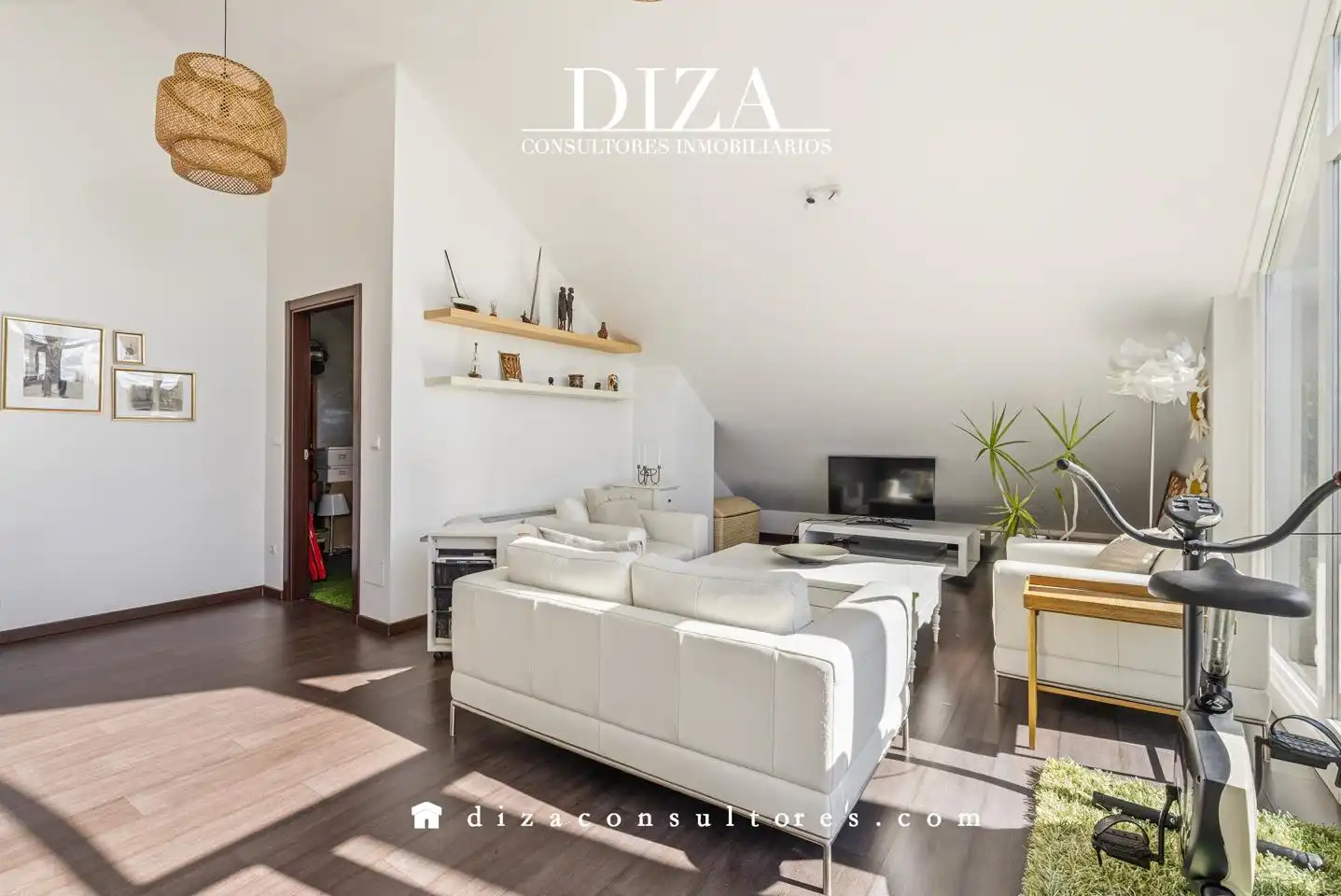 Sala de estar de Casa adosada en venta en Montecillo