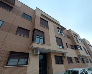 Exterior view of Flat for sale in Carrión de Calatrava  with Heating and Storage room