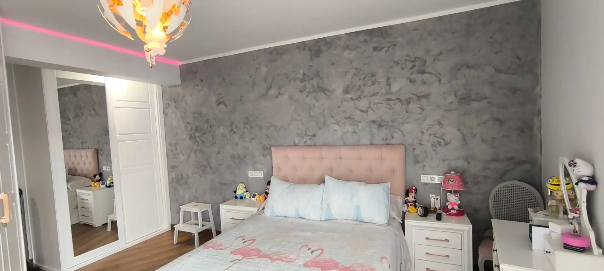 Habitación de Piso en venta en Torrelavega  con Calefacción y Trastero